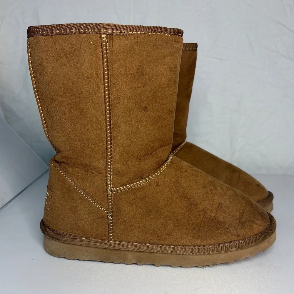 UGG Australia Classic Mid Calf Boots Camel Brown Faux Shearling Lined Size 7
